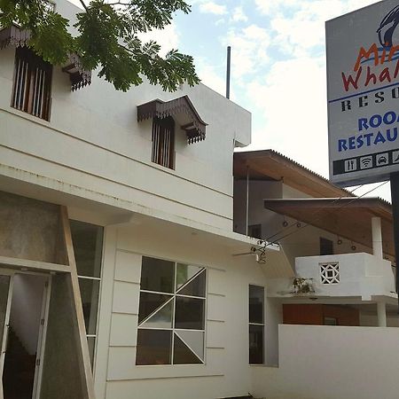 Mira Whales Resort Mirissa Exterior foto